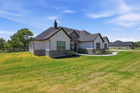 125 County Road 4865, Azle, TX 76020 — photo 2