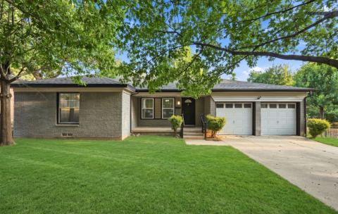 1706 Henderson Court, Irving