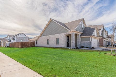 579 Ruthye Lane, Pilot Point, TX 76258 — photo 2