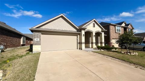 14816 Rocky Face Lane, Fort Worth, TX 76052 — photo 2