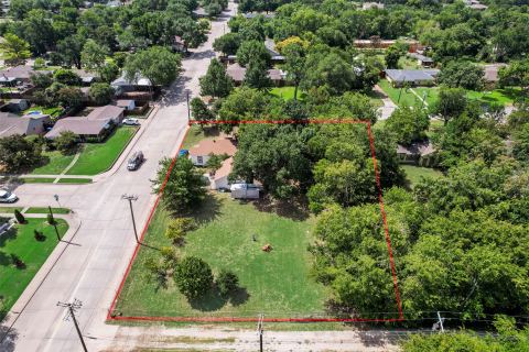 1715 Francis Street, Carrollton, TX 75006 — photo 3