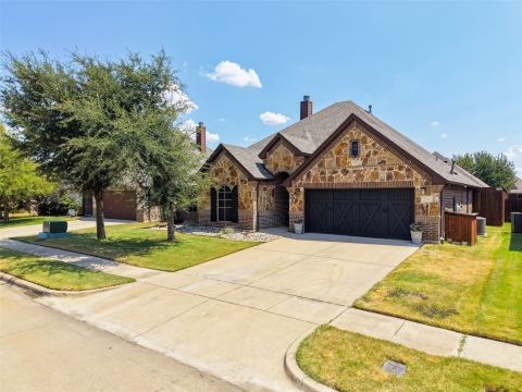 2749 Buffalo Run, Burleson, TX 76028 — photo 2