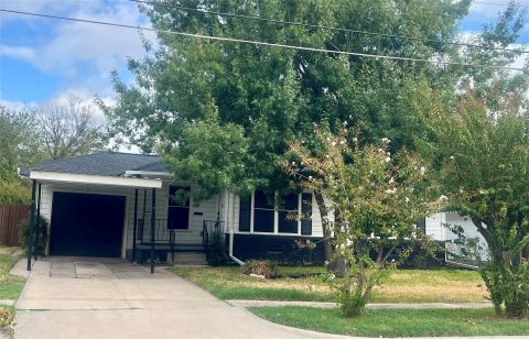 1021 E Russell Avenue, Carrollton, TX 75006 — photo 3