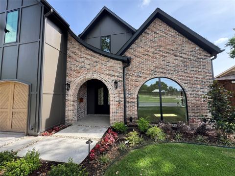10140 Lakemere Drive, Dallas, TX 75238 — photo 2