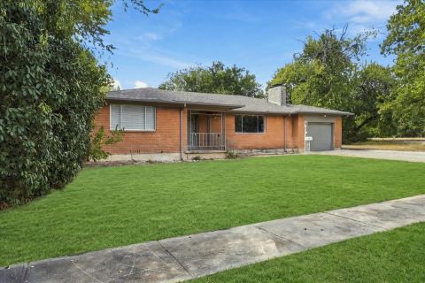 420 N Cleveland Avenue, Sherman, TX 75090 — photo 3
