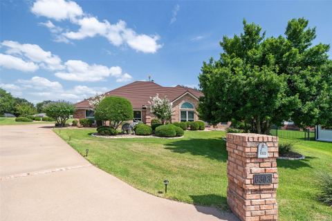 6303 Dulcito Court, Granbury, TX 76049 — photo 2
