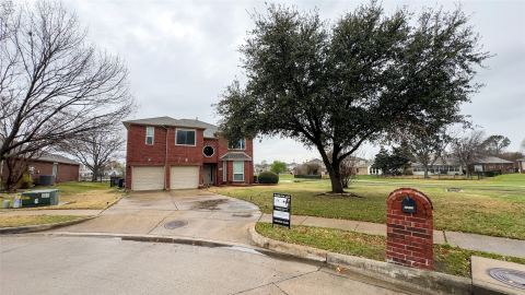 2700 Crater Lake Lane, Denton, TX 76210 — photo 2
