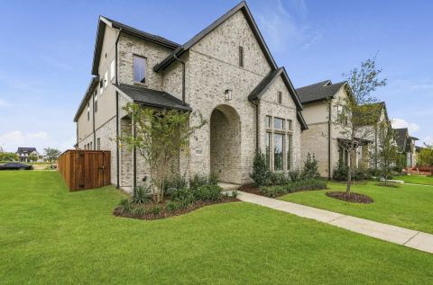 9361 Jackson Vine Mews, Frisco