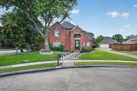 10201 Perkins Drive, Irving, TX 75063 — photo 2
