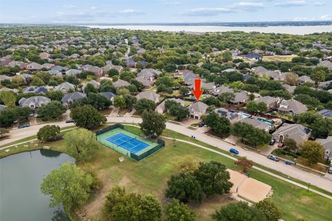 7914 Kings Court, Rowlett, TX 75089 — photo 2