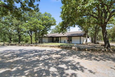 924 Fm 1708, Weatherford