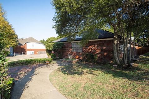 6447 Royal Cedar Drive, Dallas, TX 75236 — photo 3