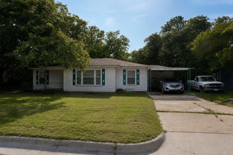 709 Mulkey Lane, Denton, TX 76209 — photo 2