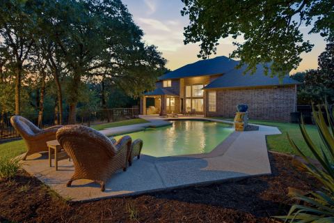 2104 Beachview Drive, Flower Mound, TX 75022 — photo 2