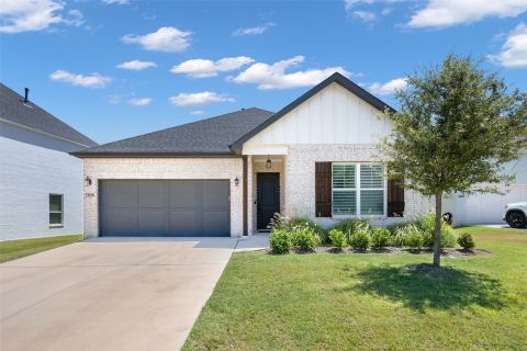 1308 Robinson Valley Drive, Weatherford, TX 76087 — photo 3