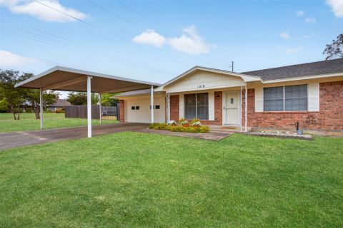 1010 Maple Street, Farmersville, TX 75442 — photo 2
