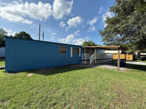 242 Cobb Avenue, Van Alstyne, TX 75495 — photo 2