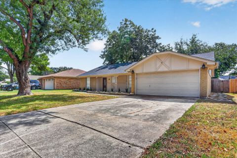 1016 Westminster Lane, Mansfield, TX 76063 — photo 2