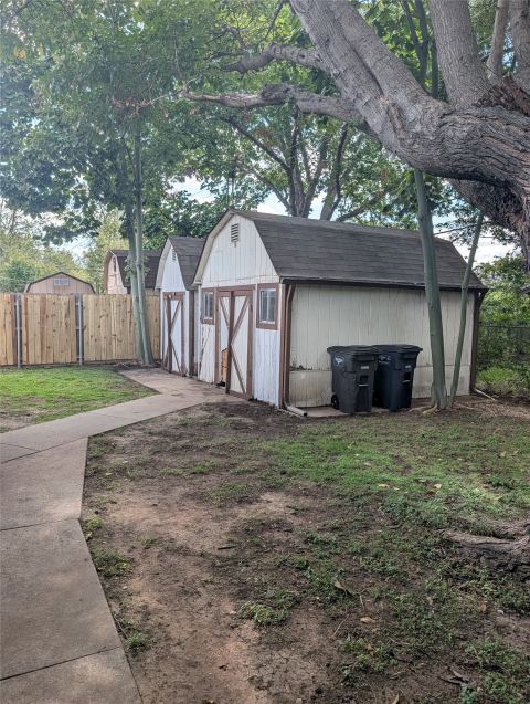 7804 Rockdale Road, Fort Worth, TX 76134 — photo 3