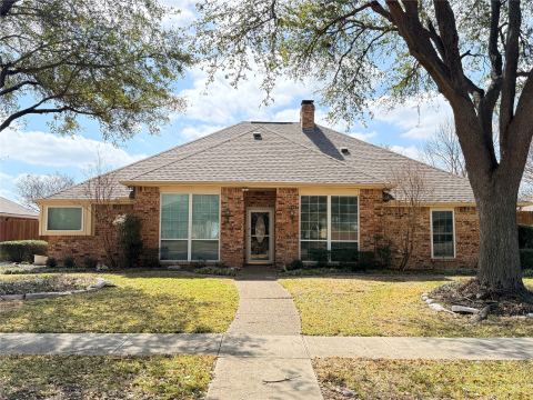 2410 Radcliffe Drive, Rowlett