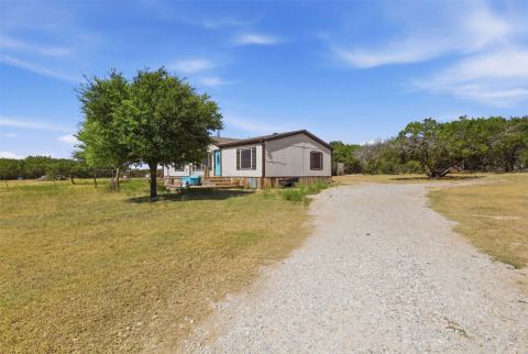 9132 Windmill Court W, Cleburne, TX 76033 — photo 3