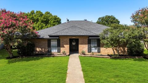 1918 Big Sky Drive, Lewisville