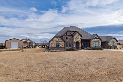 9111 Iron Mountain Trail, Justin, TX 76247 — photo 3