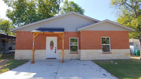 1012 E Oak Street, Denton, TX 76205 — photo 2