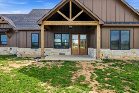 3988 Lake Valley Road, Sunset, TX 76270 — photo 2