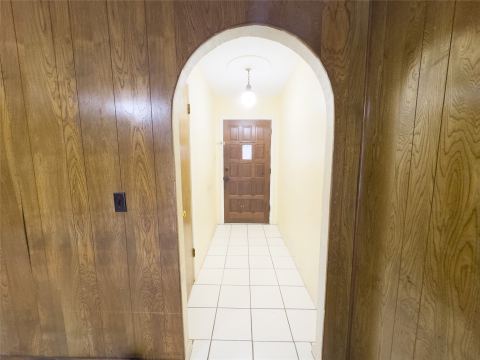 808 Warwick Street, Bedford, TX 76022 — photo 3