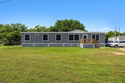 101 Syble Jean Drive, Burleson, TX 76028 — photo 3