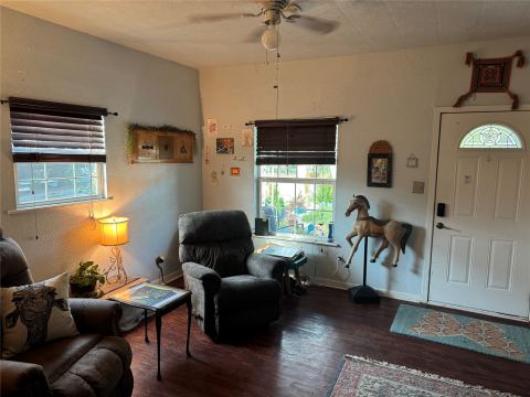 655 N Race Street, Stephenville, TX 76401 — photo 2
