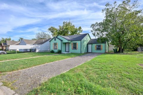 1010 SE 20th Street, Mineral Wells, TX 76067 — photo 2