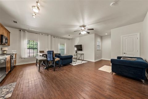 2410 S 2nd Street 630, Waco, TX 76706 — photo 2