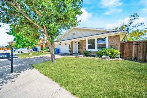 2212 Sheraton Drive, Carrollton, TX 75007 — photo 3