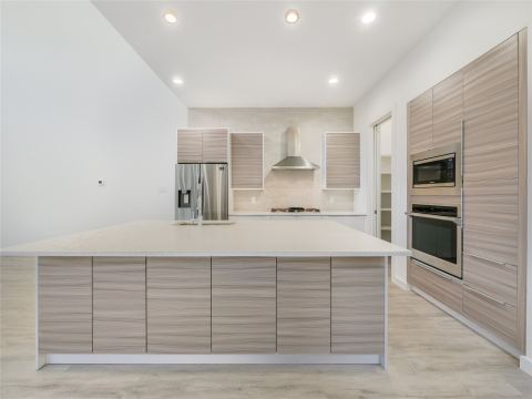 2326 Vagas Avenue, Dallas, TX 75219 — photo 2