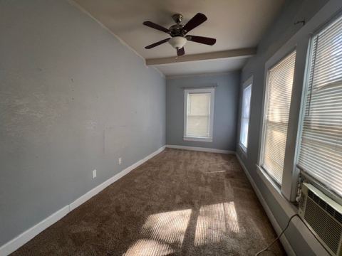 625 W Hickory Street, Denton, TX 76201 — photo 2
