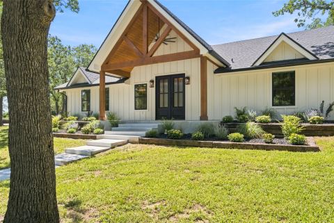 1459 Darren Drive, Stephenville, TX 76401 — photo 2