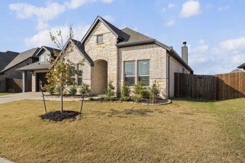213 Perennial Way, Waxahachie