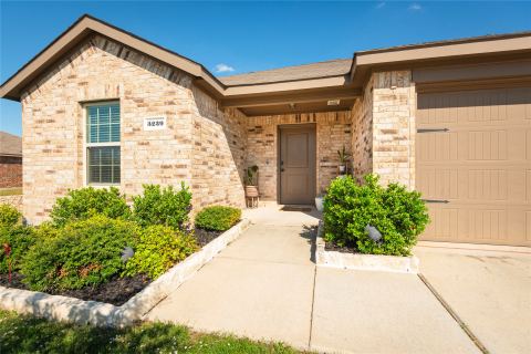 3239 Everly Drive, Fate