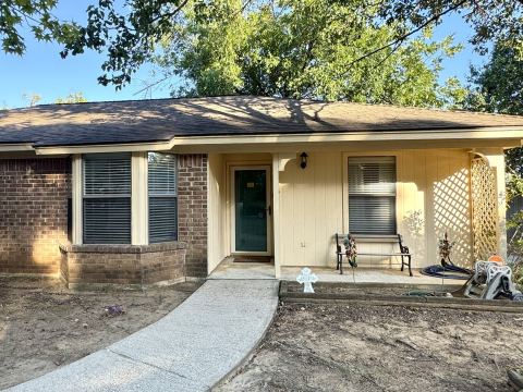713 Owens Drive, Crowley, TX 76036 — photo 3