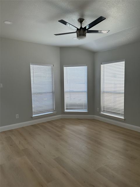 3160 Delaford Drive, Carrollton, TX 75007 — photo 3