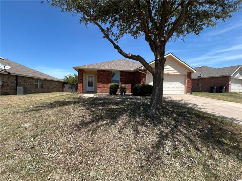 4888 Parkview Hills Lane, Fort Worth