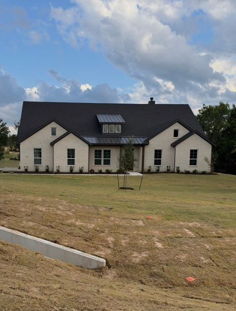 809 Zachary Michael Court, Springtown