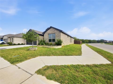 8500 Berry Crest Street, Fort Worth, TX 76179 — photo 2