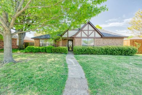 1312 Marigold Drive, Allen