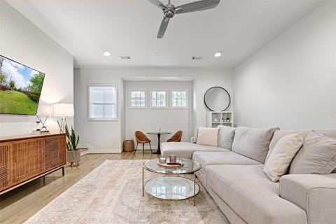 5089 Gaston Avenue 1002, Dallas, TX 75214 — photo 2