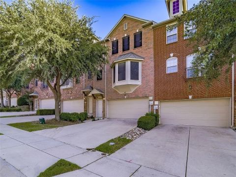 2573 Jacobson Drive, Lewisville, TX 75067 — photo 2