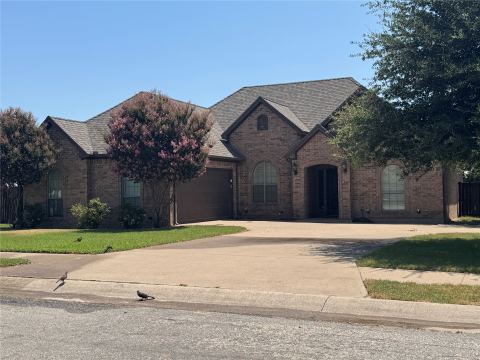 1403 Hickory Drive, Pilot Point, TX 76258 — photo 2