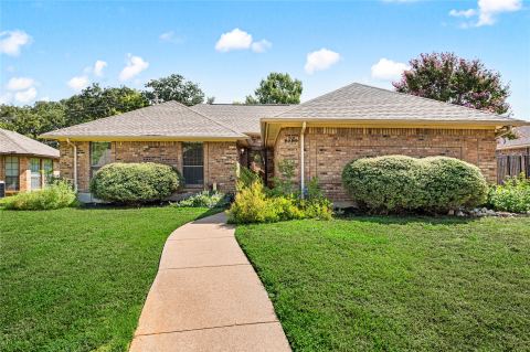 5433 Dana Point Drive, Arlington